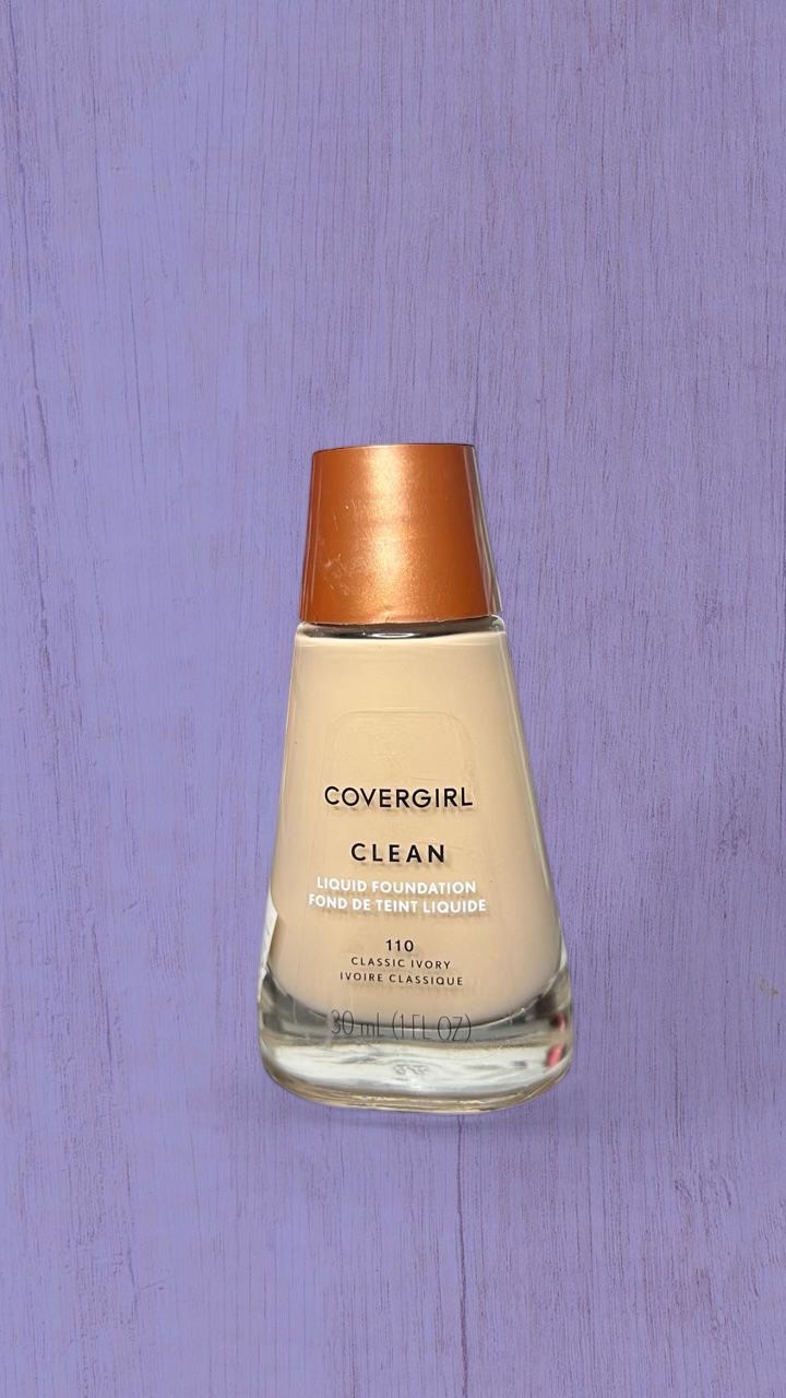 CoverGirl Clean Liquid Foundation – Tono Classic Ivory 110